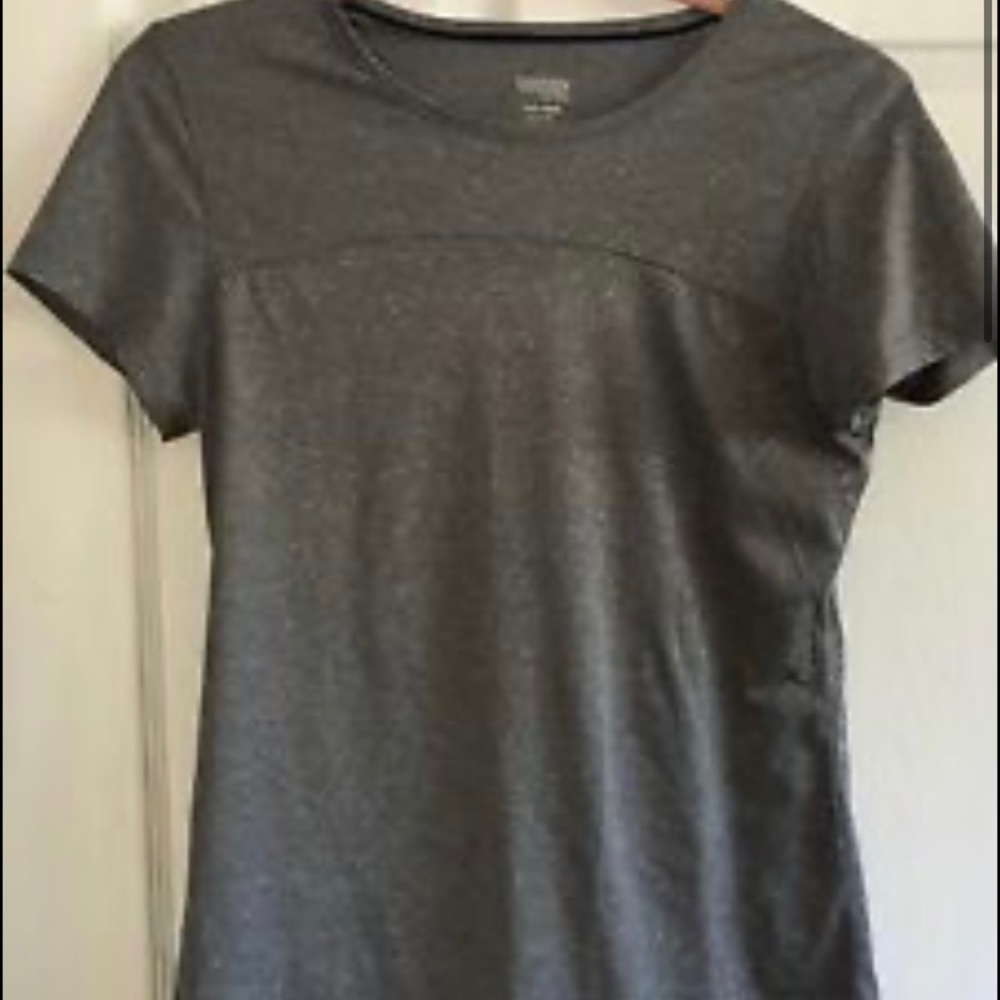 Danskin now semi- fitted shirt 
Color: Grey